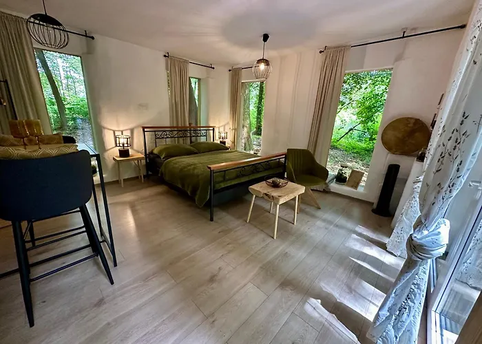 Living Forest مورفسكه تيبليتسه