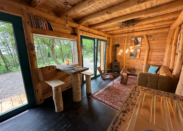 Living Forest مورفسكه تيبليتسه